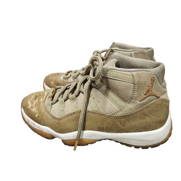 NIKE AIR JORDAN 11 RETRO NEUTRAL OLIVE-STOUT 2018 AR0715-200 WMNS SZ 8.5 - Picture 6 of 16